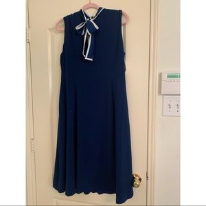 Alexia admor dress